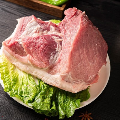云南厂家批发猪肉新鲜农家散养黑猪肉猪腿肉冷冻密封土黑猪后腿肉25千克图4