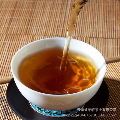批发云南滇红茶 凤庆滇红茶 古树晒红 蜜香红茶散装500克图3