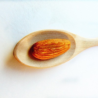 新疆巴旦木仁 原味250g 巴旦木散装整箱10斤厂家直销批发图3