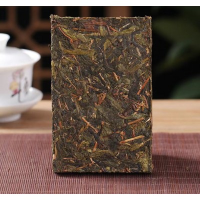 批发云南普洱 大树生茶 冰岛黄金叶250g生茶砖 老树普洱生茶图2
