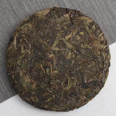 批发云南普洱茶 班章大叶 黄金叶大树普洱生饼 357g七子饼生茶图2