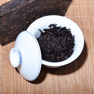 延初茶业 云南普洱 老普洱 陈香砖 茶 250克砖茶 厂家 直接发货图5